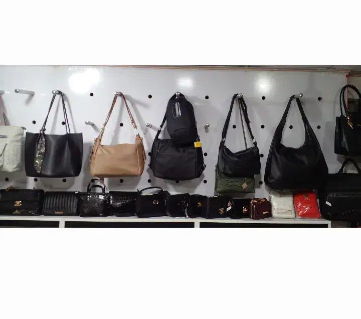 کیف و کوله پشتی مدارس|کیف، کفش، کمربند|ساوه, |دیوار