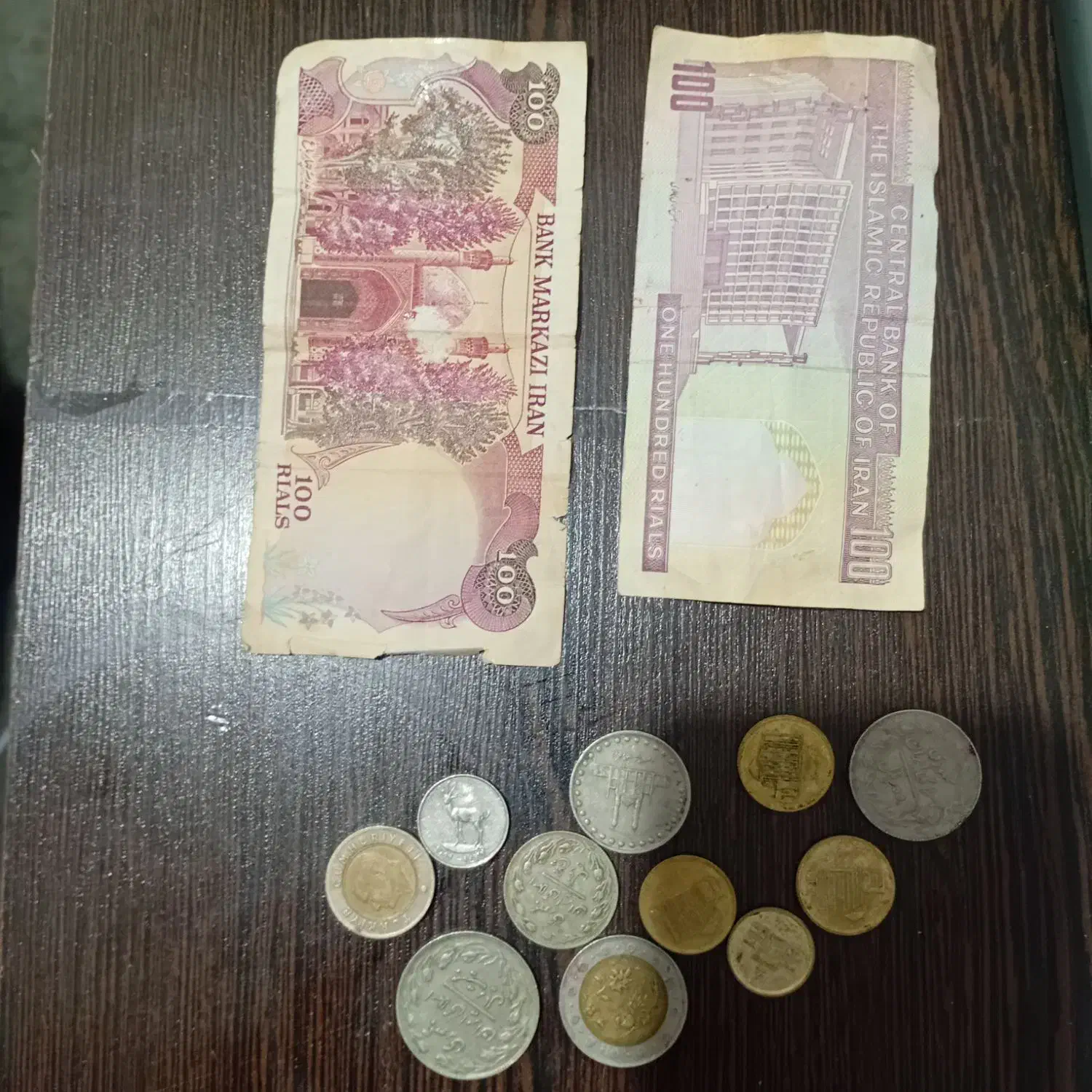 پول قدیمی|کلکسیون سکه، تمبر، اسکناس|رشت, دباغیان|دیوار