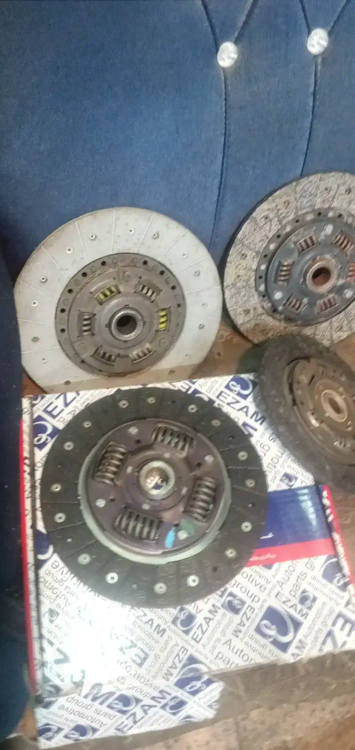 تعدادی دیسک و صفحه یکجا و تکی|قطعات یدکی و لوازم جانبی|خاوران, |دیوار