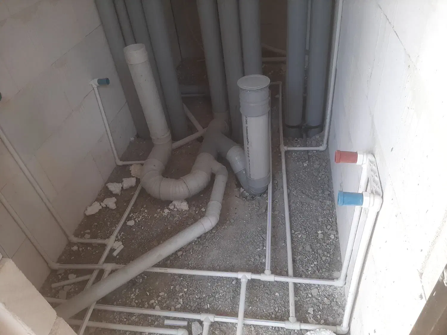 لوله کشی ساختمان،آب وفاظلاب وپکیج،نصب شیرآلات|خدمات پیشه و مهارت|تاکستان, |دیوار