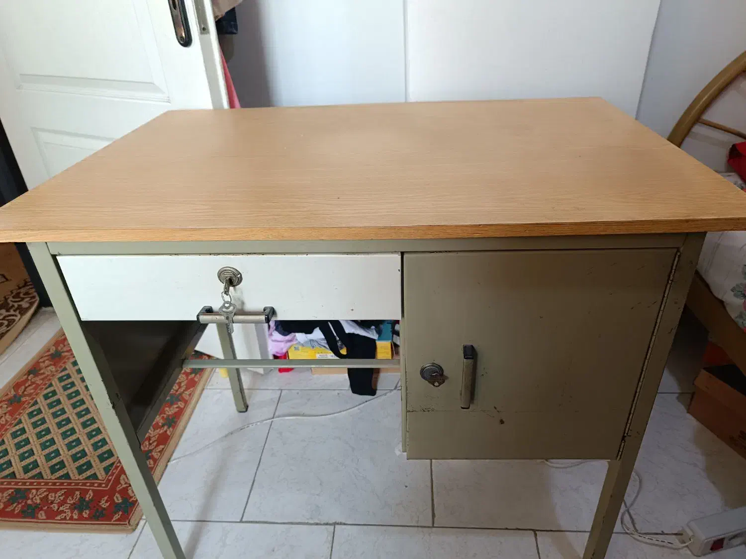 فروش فوری میز تحریر و اداری|دفتر کار|چالوس, |دیوار