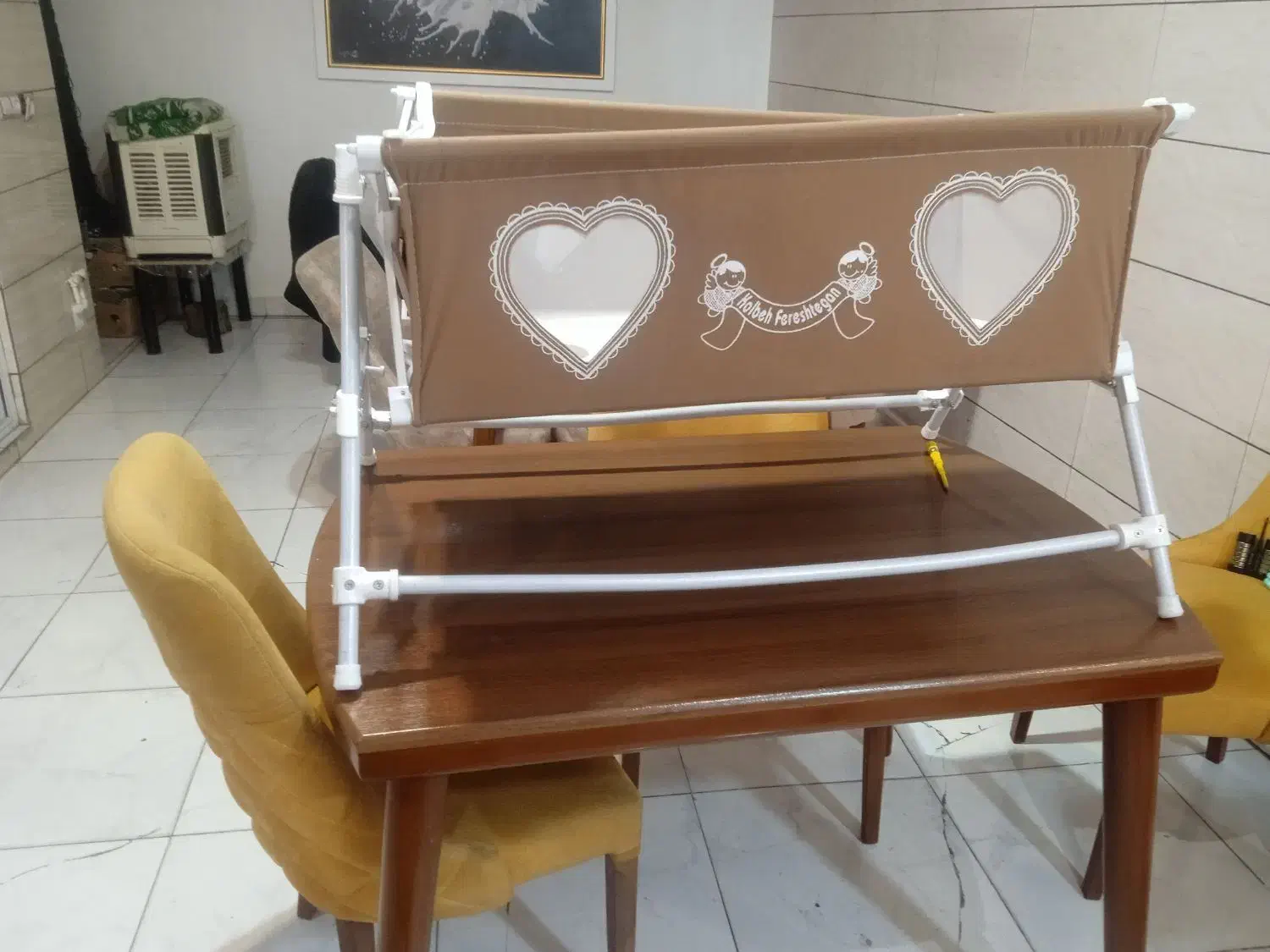 گهواره|اسباب و اثاث بچه|تبریز, |دیوار