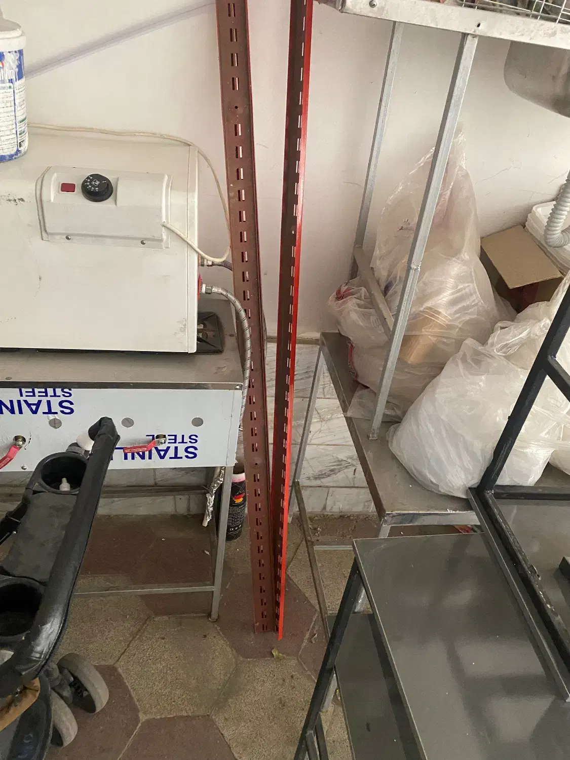 میز و نیکت. گاز و پلوپز. ابگرمکن برق. ظروف|اجاق گاز و لوازم برقی پختوپز|مشهد, آبکوه|دیوار