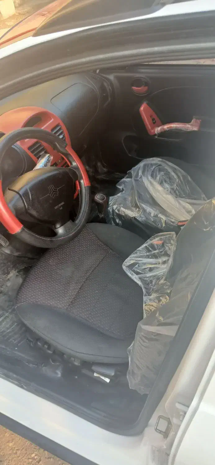 کویک ار سفید قرمز|خودرو سواری و وانت|اهواز, اهواز|دیوار