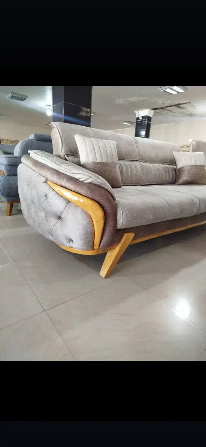 مناسب تمامی اقشار مردم) ترکیبی|مبلمان خانگی و میز عسلی|کرمان, |دیوار