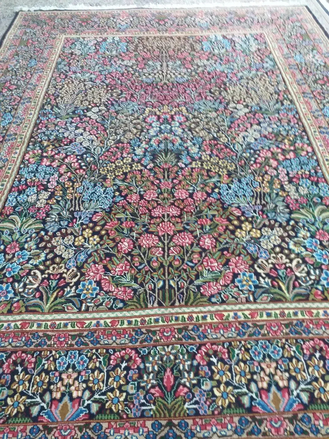 فروشی دستباف فرش|فرش|کرمان, |دیوار