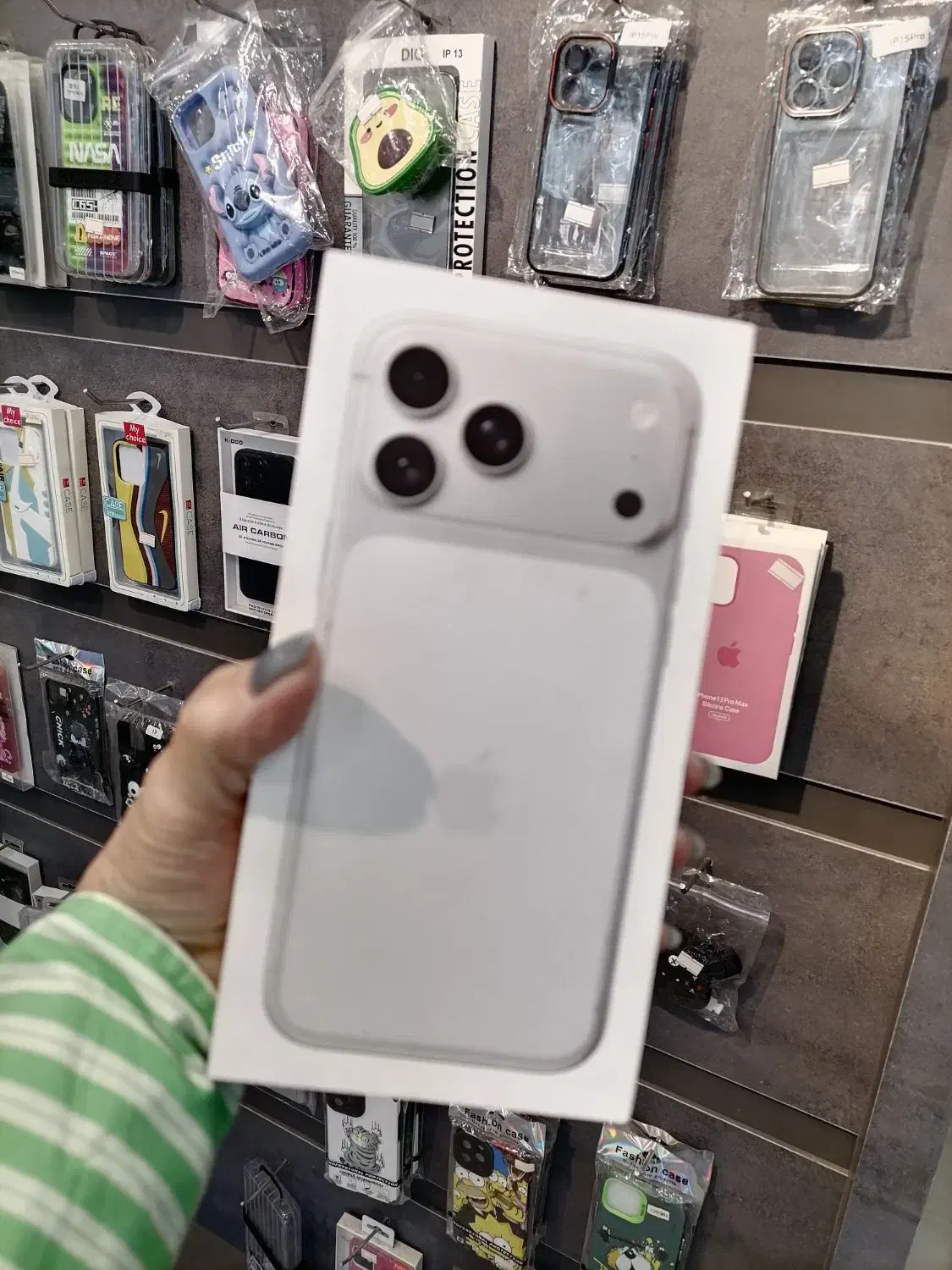 آخرین مدل آیفون باکیفیت(پرومکس)|موبایل|مشهد, احمدآباد|دیوار