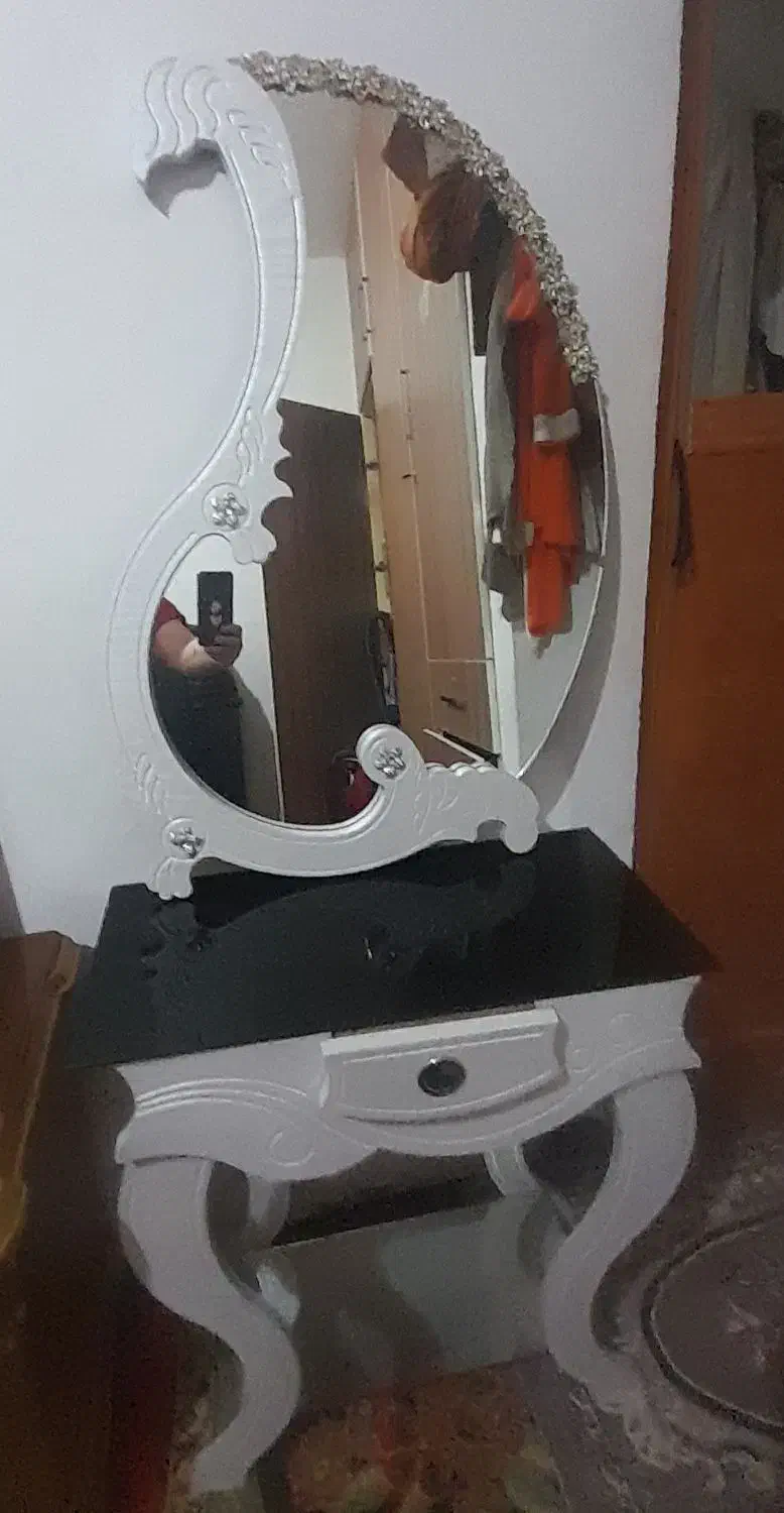 میزو اینه|آینه|ابهر, |دیوار