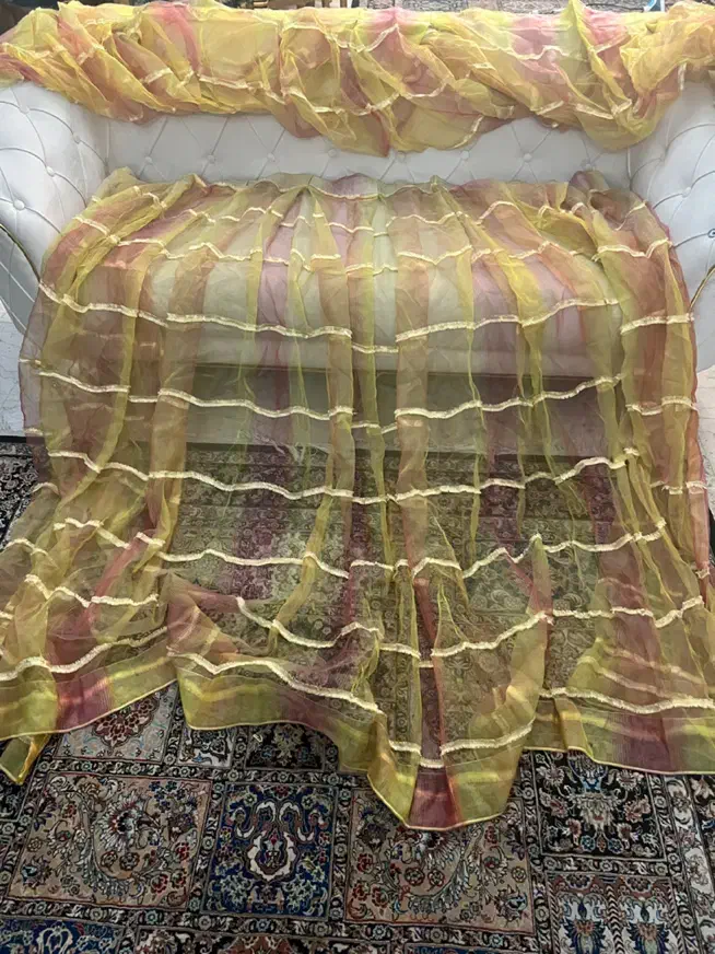 پرده آماده فقط ۳۰۰ تومن قیمت در کپشن|پرده، رانر، رومیزی|تهران, نیروی هوایی (پیروزی)|دیوار