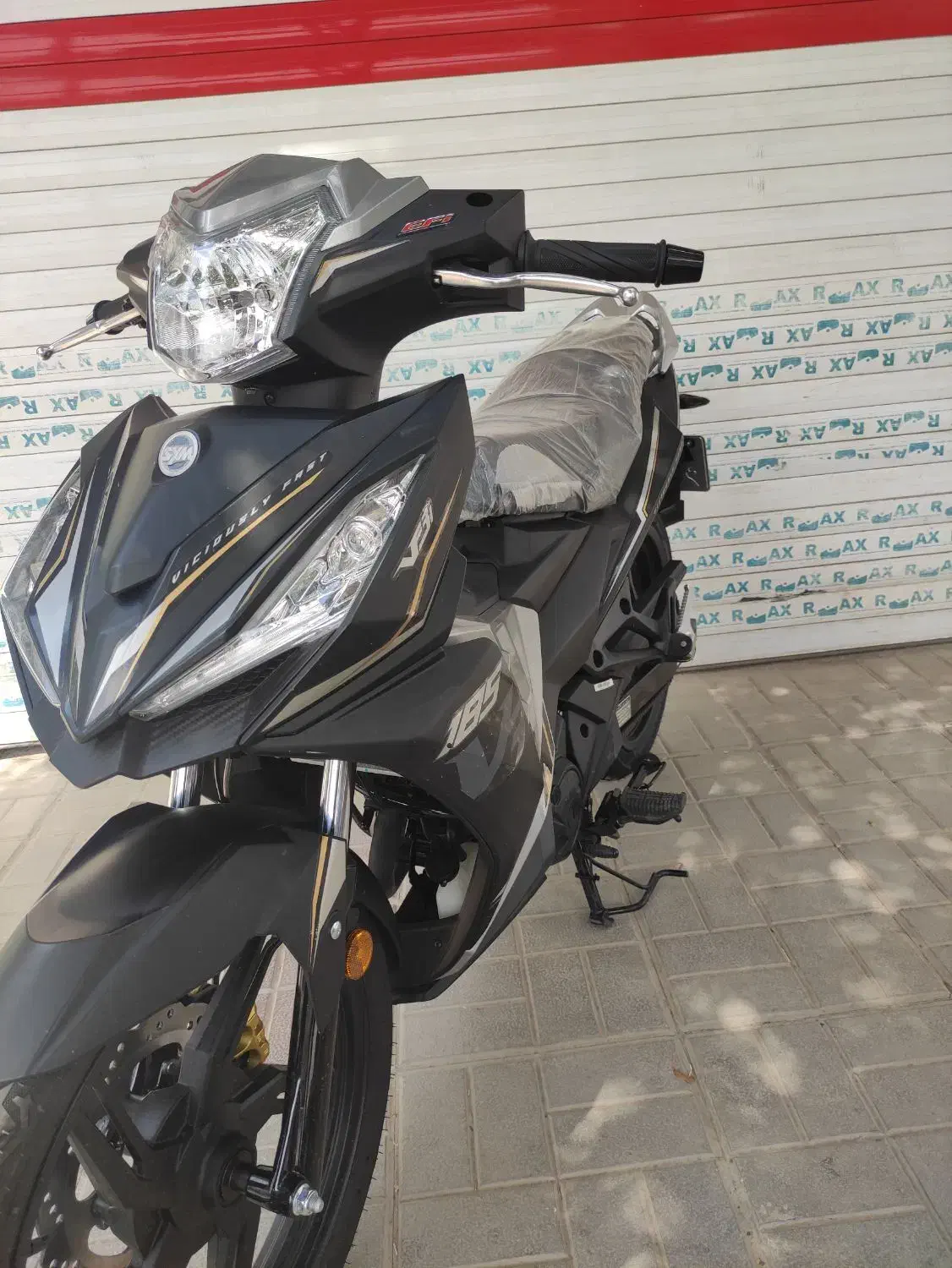 لاکی 185 vf3|موتورسیکلت|اصفهان, ملاصدرا|دیوار