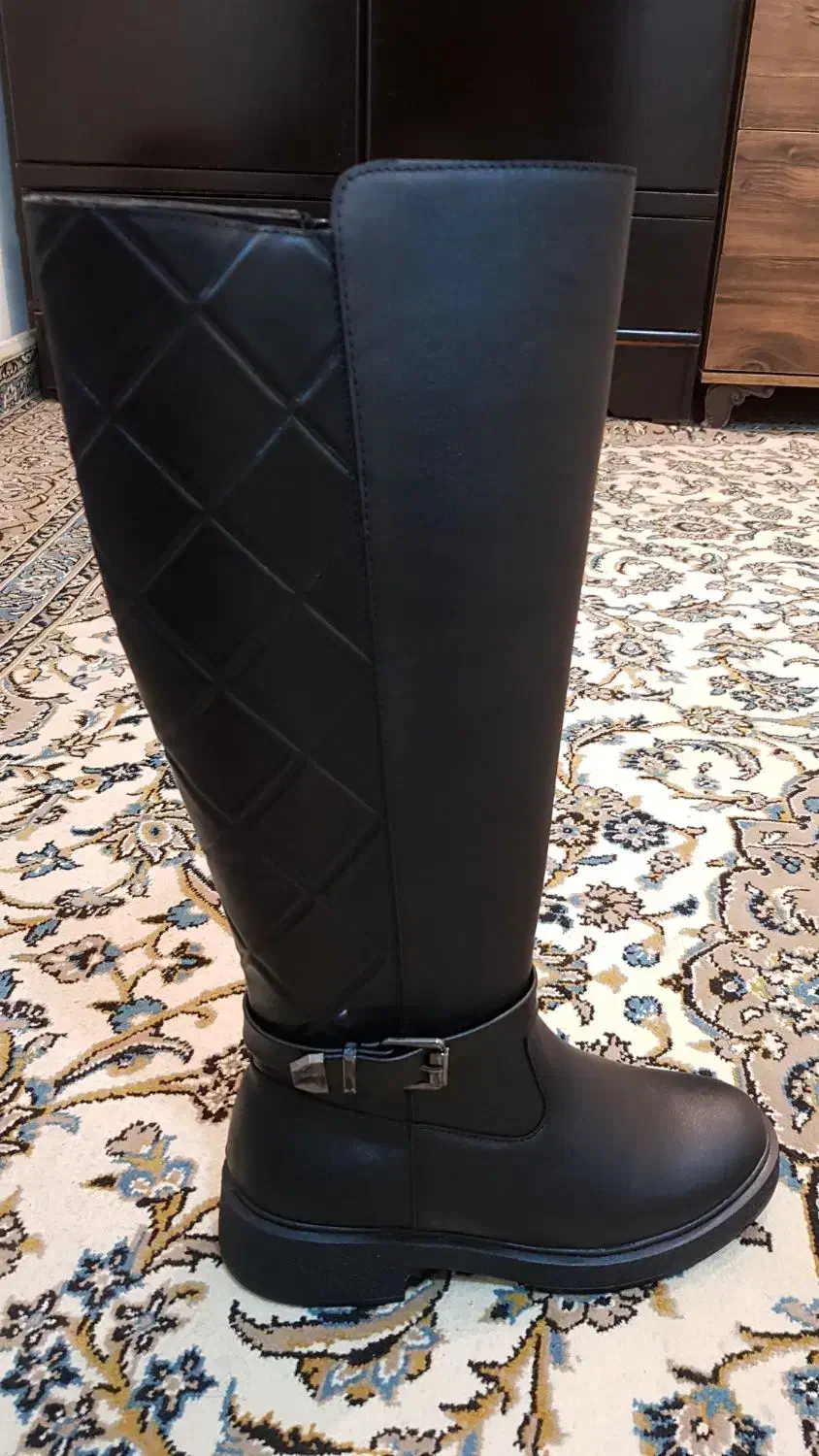 بوت ساق بلند سایز ۳۸ کاملا نو|کیف، کفش، کمربند|بندر ماهشهر, |دیوار