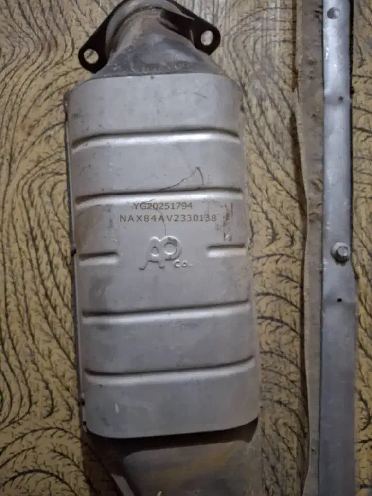 ضایعات آلمینیوم آرمیچر کاتالیز اگزوز|قطعات یدکی و لوازم جانبی|قشم, |دیوار