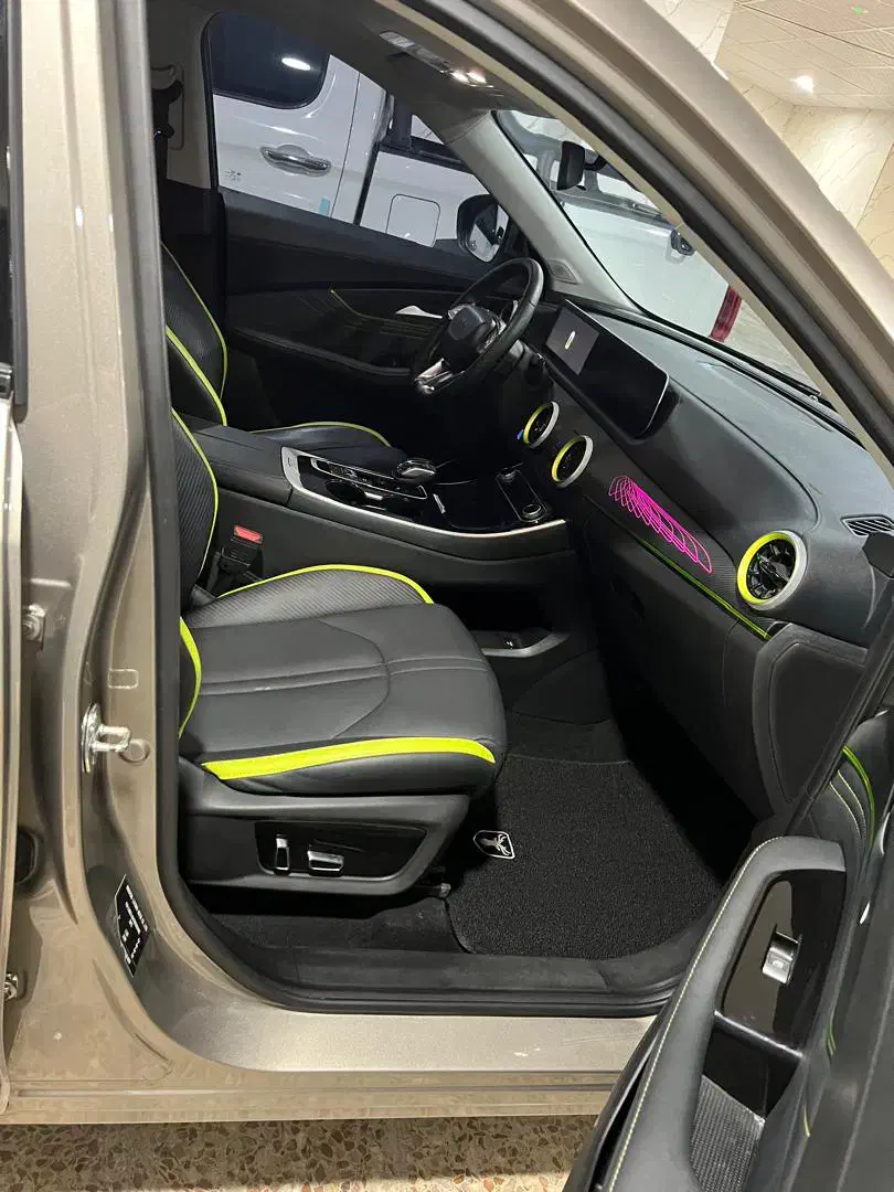 لاماری هیبرید بنزین ۲۰۲۴|خودرو سواری و وانت|اصفهان, بوستان کوهستانی صفه|دیوار