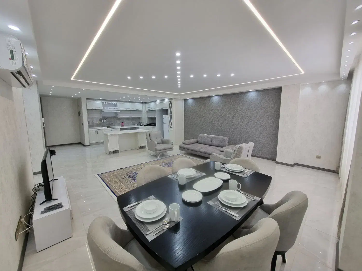 اجاره روزانه لوکس و مدرن عمارت|اجارهٔ کوتاهمدت آپارتمان و سوئیت|شیراز, فرهنگ شهر|دیوار