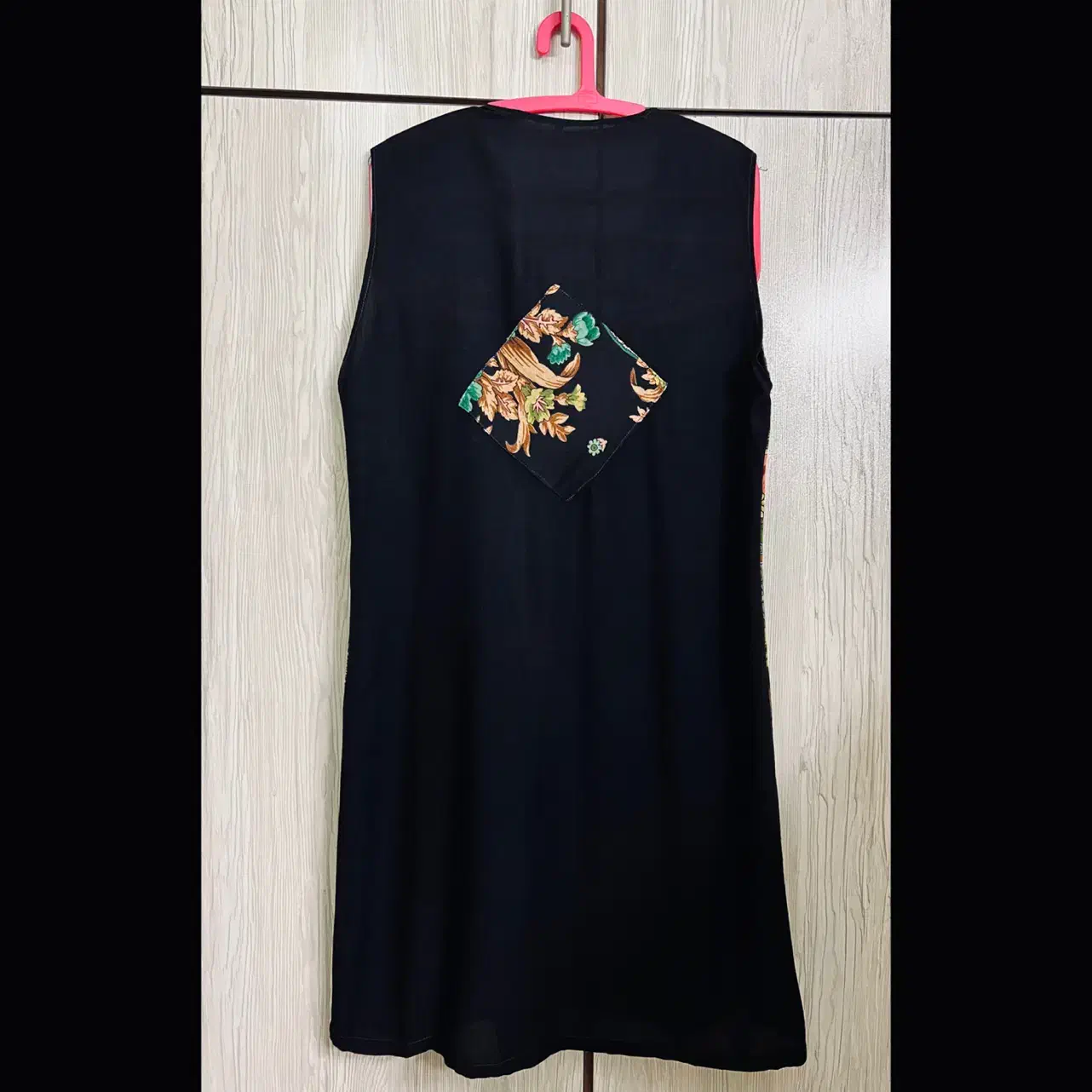 جلیقه طرح سنتی - طرح چهل تکه|لباس|رشت, معلم|دیوار