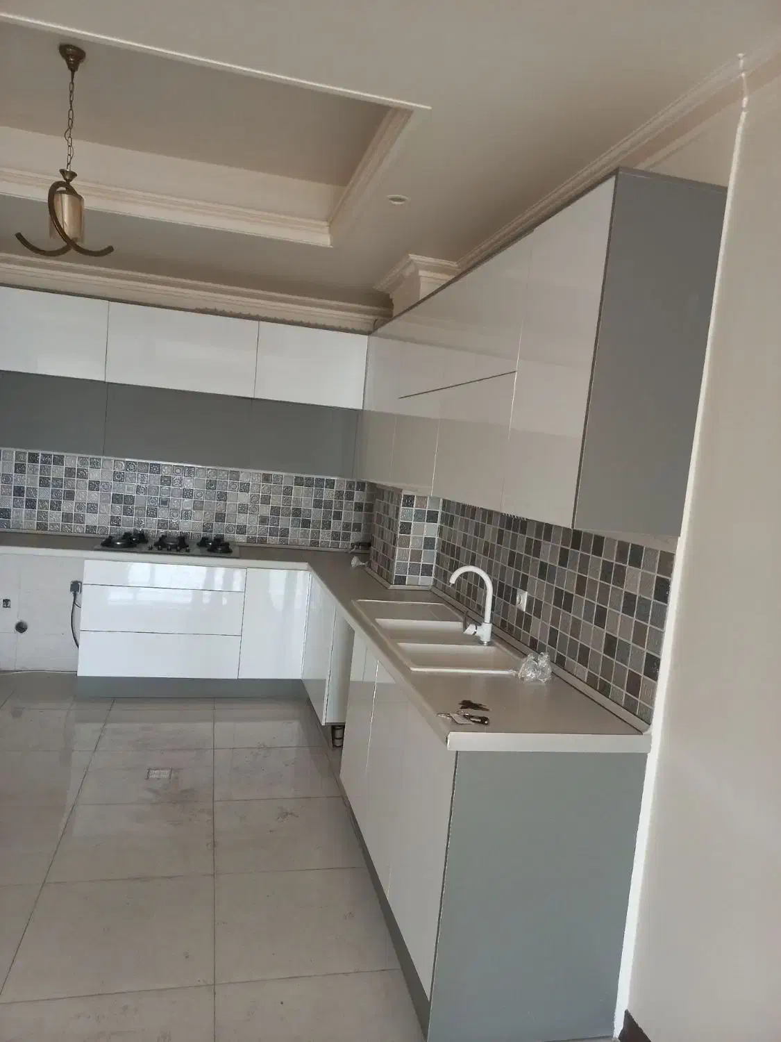 کابینت|مصالح و تجهیزات ساختمان|پرند, فاز ۲|دیوار