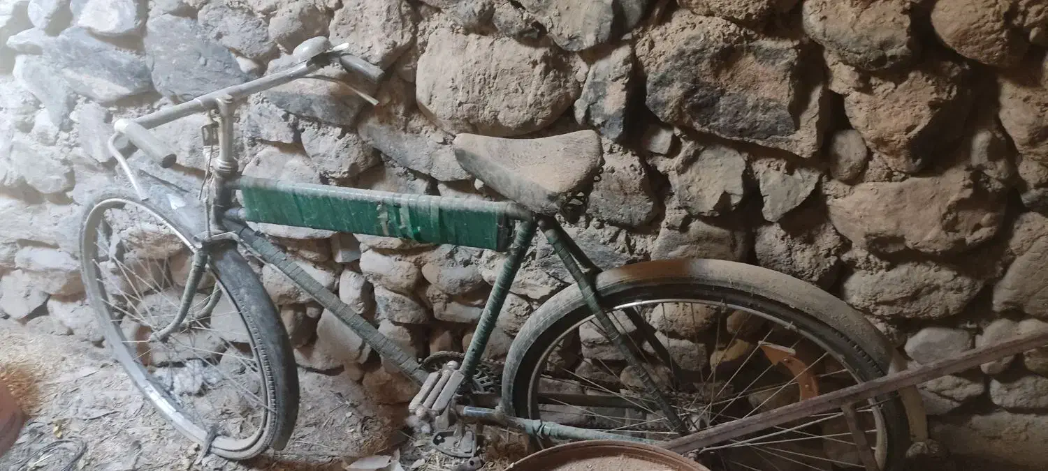 دوچرخه ۲۸لاری قدیمی|دوچرخه، اسکیت، اسکوتر|اسفیچ, |دیوار