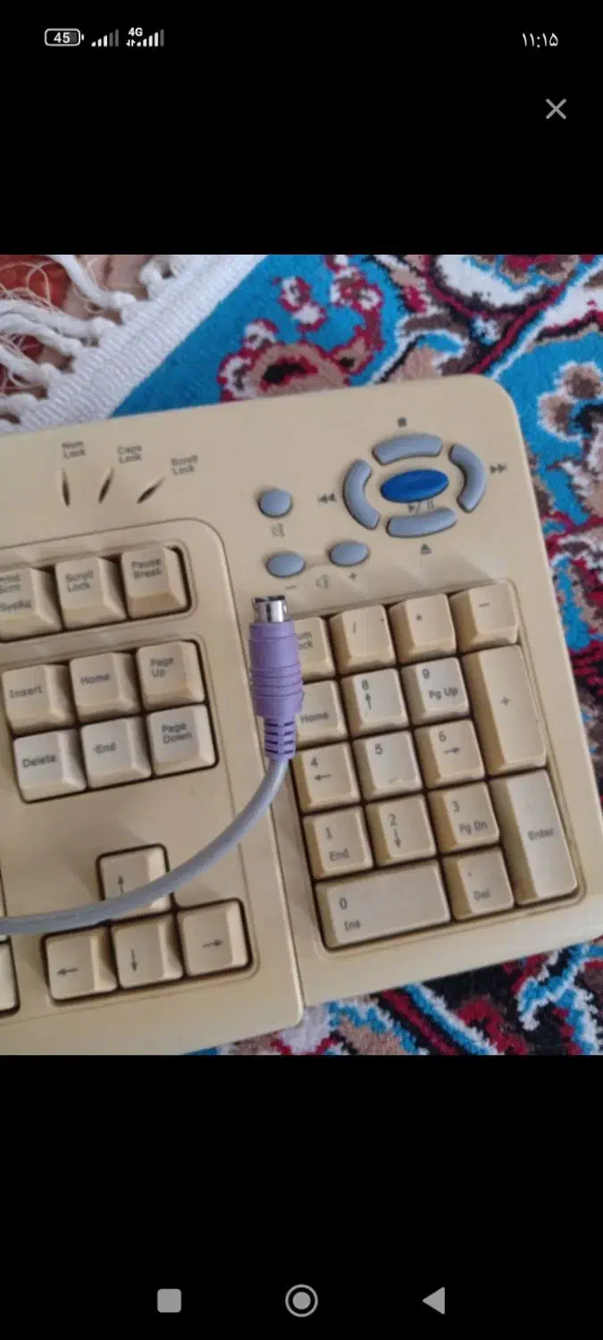 کیبورد قدیمی و سالم|قطعات و لوازم جانبی رایانه|تبریز, |دیوار