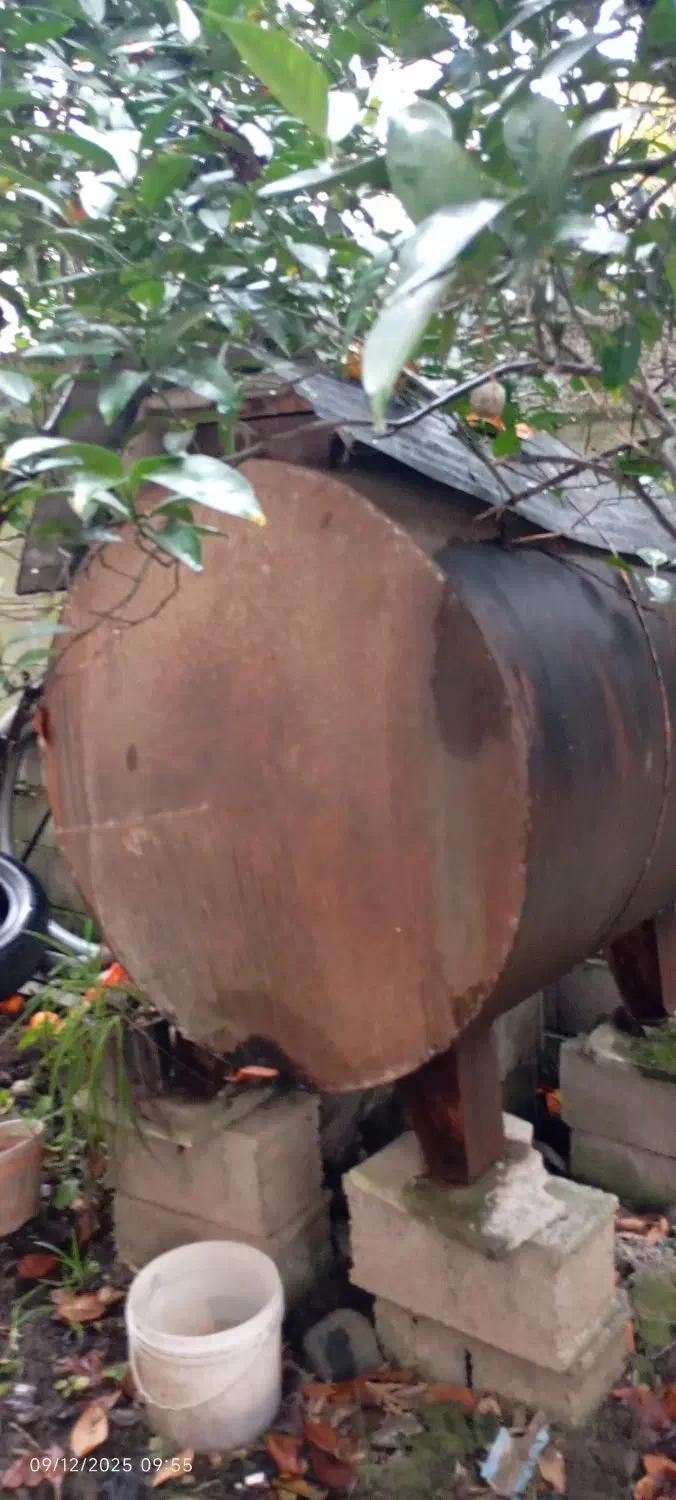 منبع 1000 است ی به همراه نفت|مصالح و تجهیزات ساختمان|رضوانشهر, |دیوار