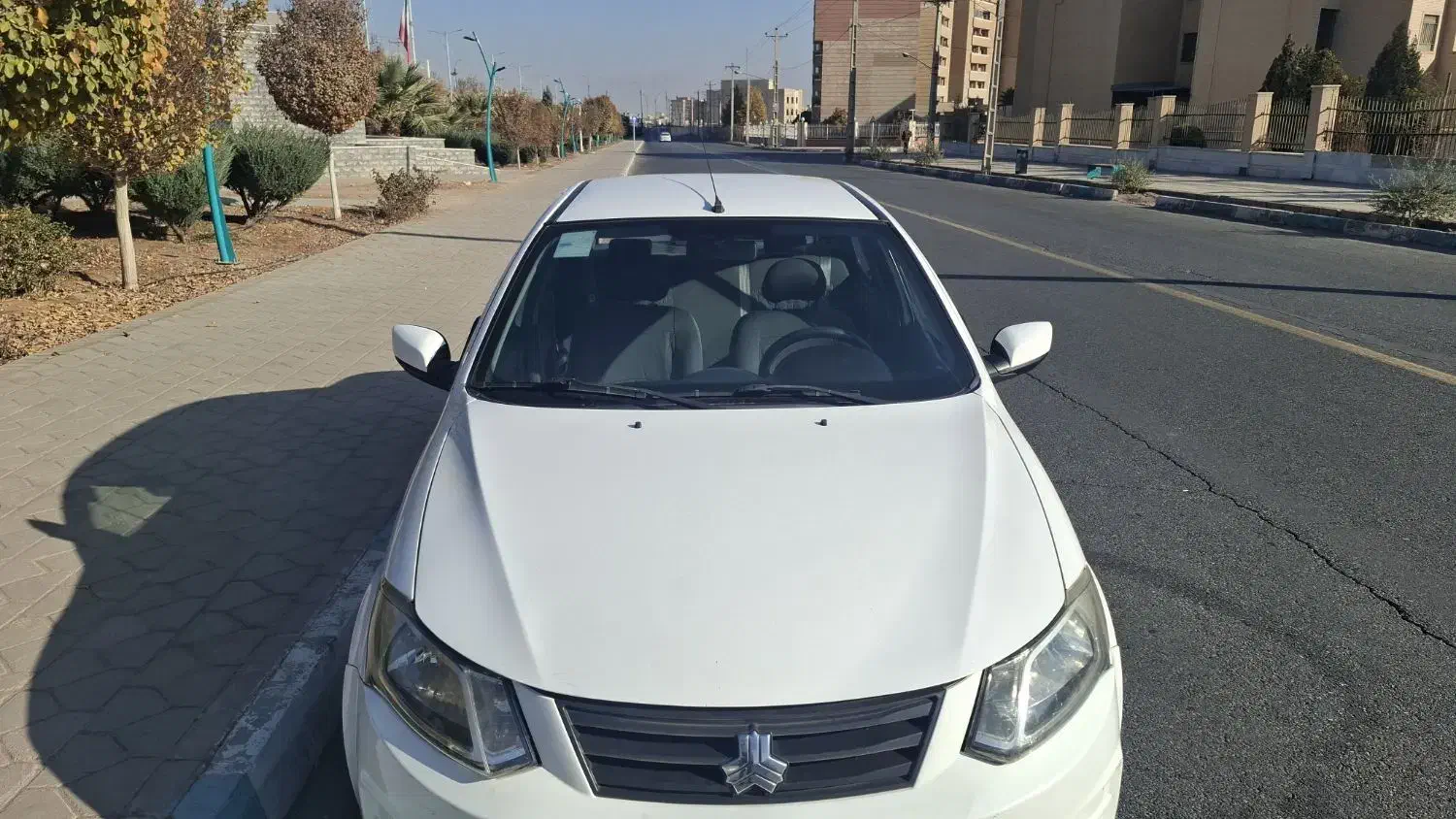 ساینا مدل ۹۶ رینگ اسپرت بیرنگ|خودرو سواری و وانت|یزد, |دیوار