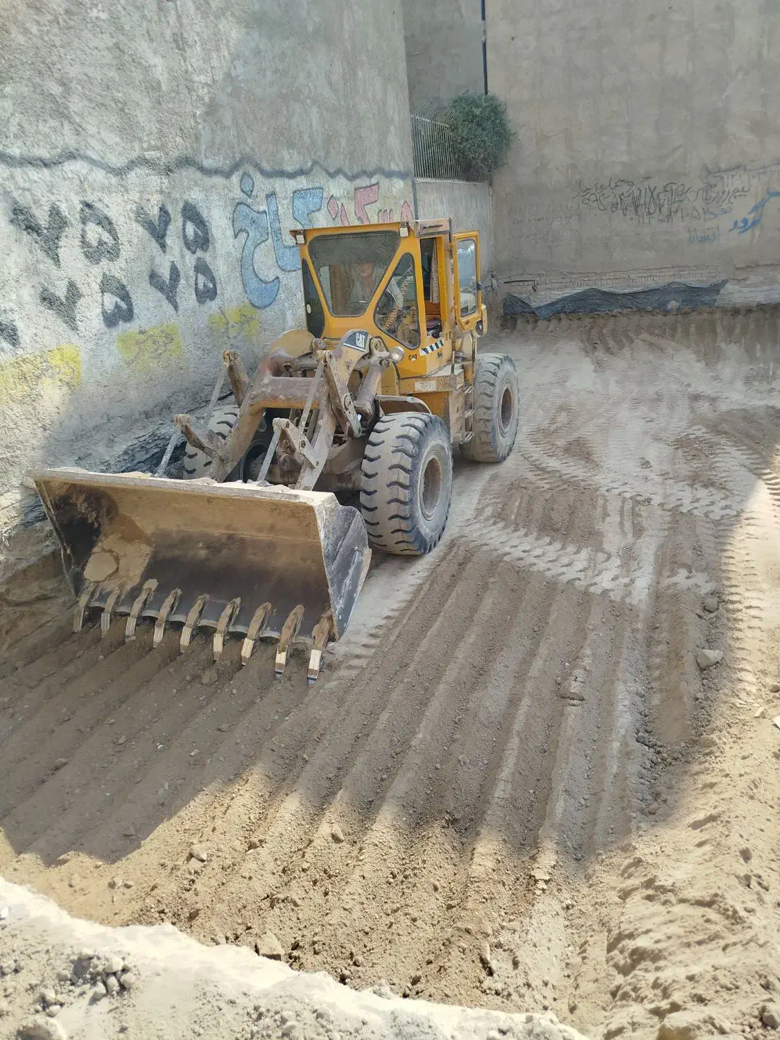 اجاره لودر و کمپرسی در اسلامشهر|خدمات حمل و نقل|اسلام‌شهر, باغ فیض|دیوار