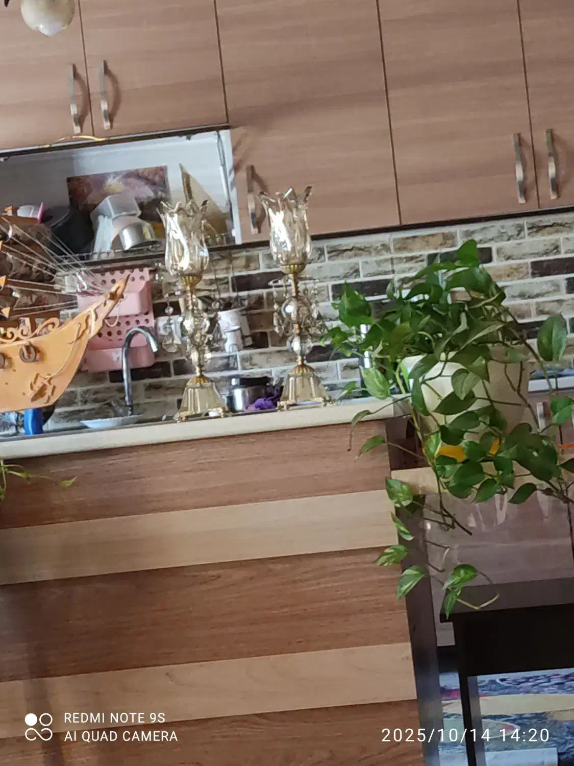 شمعدان پایه دار سالم|صنایع دستی و سایر لوازم تزئینی|پاکدشت, پاکدشت (مامازند)|دیوار