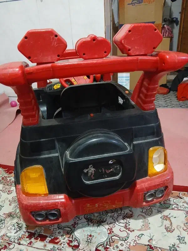 ماشین شارژی|اسباب‌بازی بچه|خمینی‌شهر, |دیوار