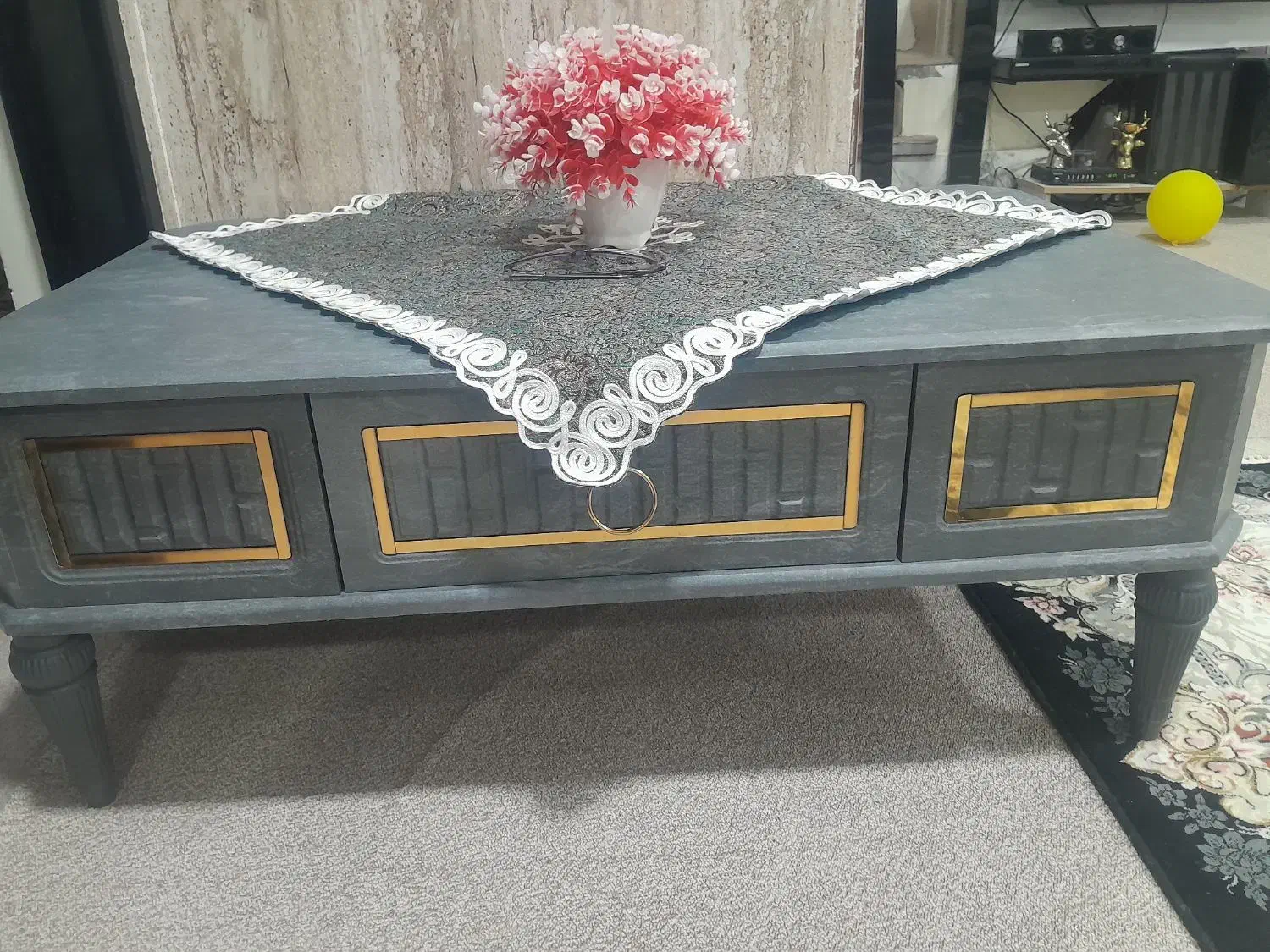 جلو مبلی تمیز در حد نو|مبلمان خانگی و میز عسلی|بندر کنگان, |دیوار