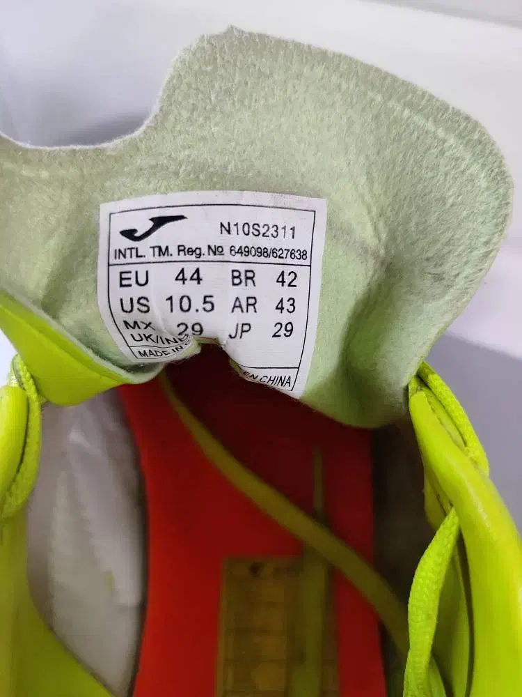 استوک اورجینال جوما|کیف، کفش، کمربند|ری, شهید غیوری (ابن باویه)|دیوار