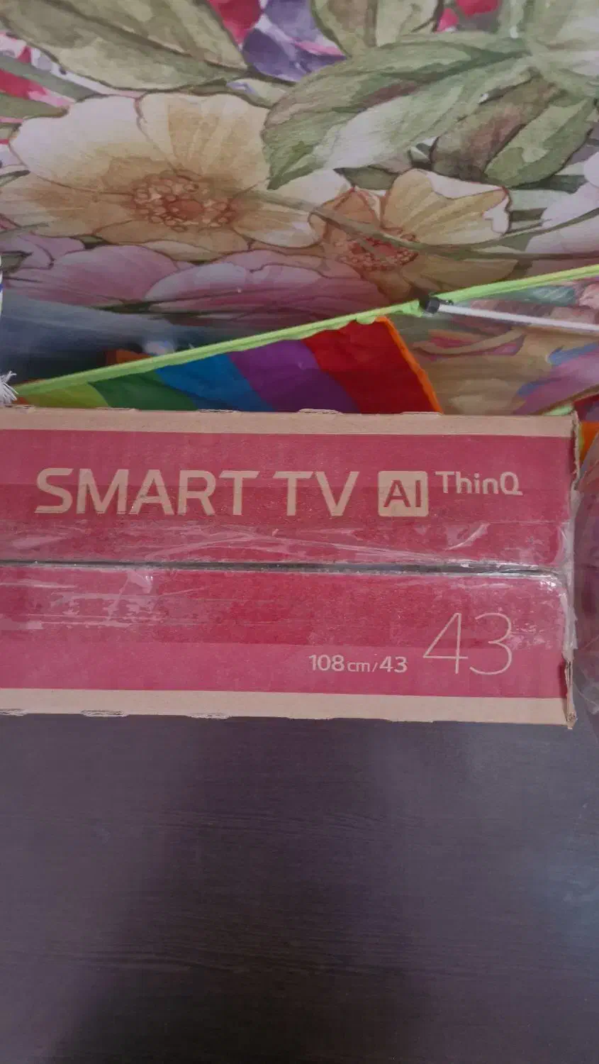 ۴۳ اینچ ال جی هوشمند|تلویزیون و پروژکتور|اصفهان, تخت فولاد|دیوار