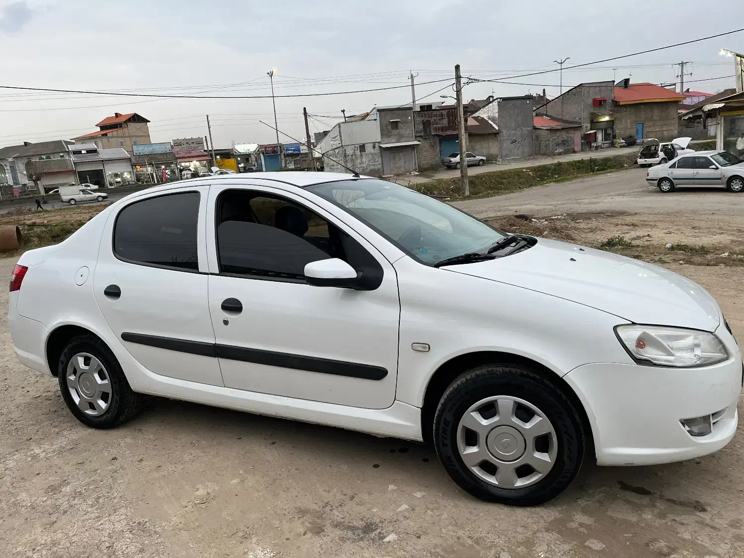 رانا بی رنگ مدل 93|خودرو سواری و وانت|رشت, معلم|دیوار