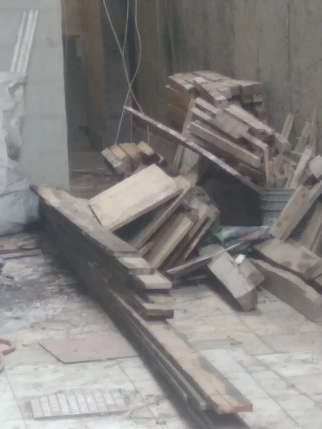 چوب نراد قالب بندی چهارتراش|مصالح و تجهیزات ساختمان|ماسال, |دیوار