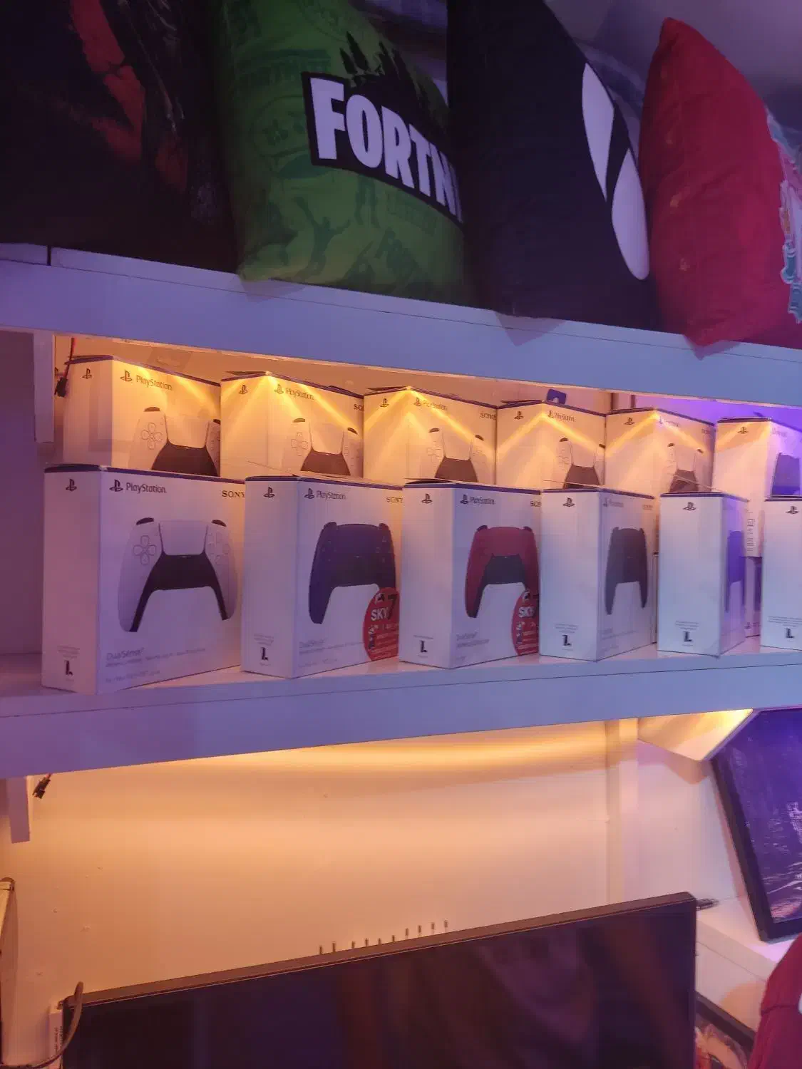 اجاره ps4 کرایه ps5 دسته تلویزیون نصب بازی تعمیرات|کنسول، بازی ویدئویی و آنلاین|رشت, معلولین|دیوار
