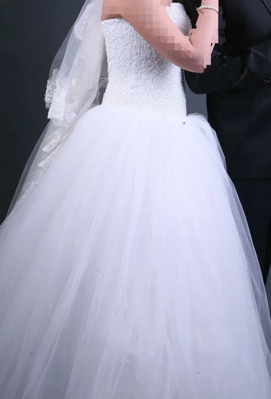 لباس عروس|لباس|اصفهان, گلزار|دیوار