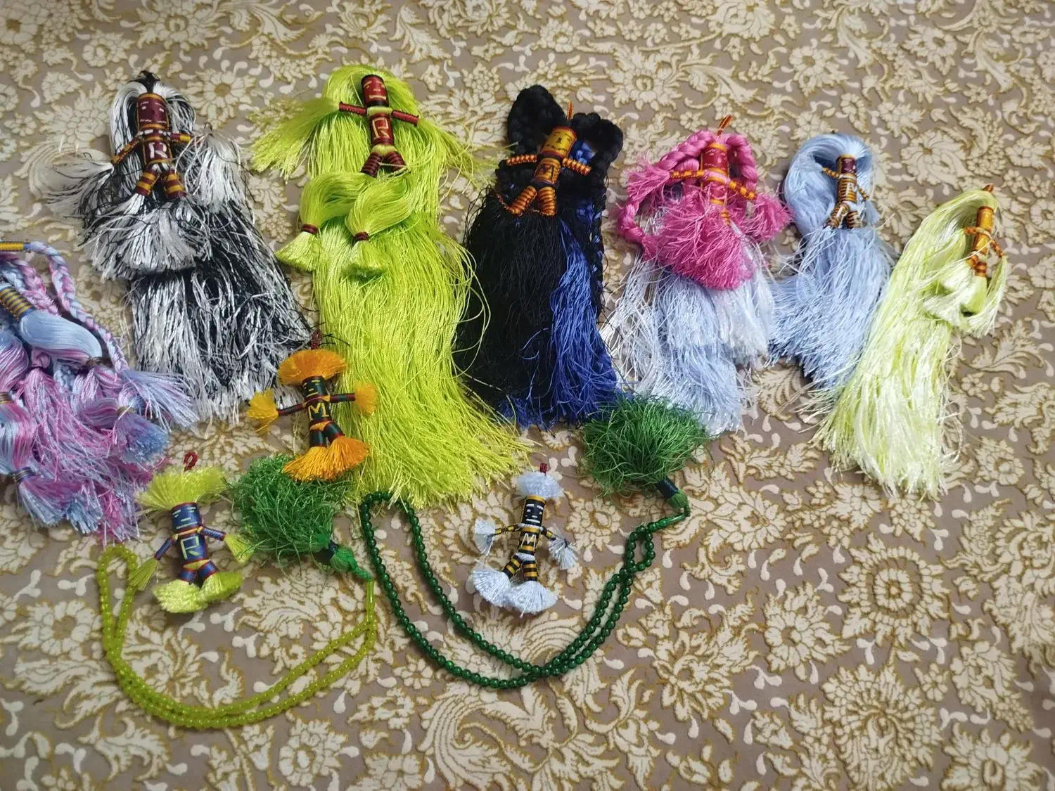 عروسک|اسباب‌بازی بچه|قم, خاکفرج|دیوار