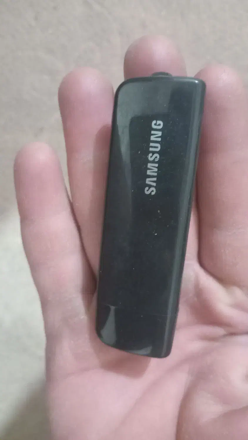 دانگل وای فای اصلی سامسونگ|مودم و تجهیزات شبکه|همدان, |دیوار