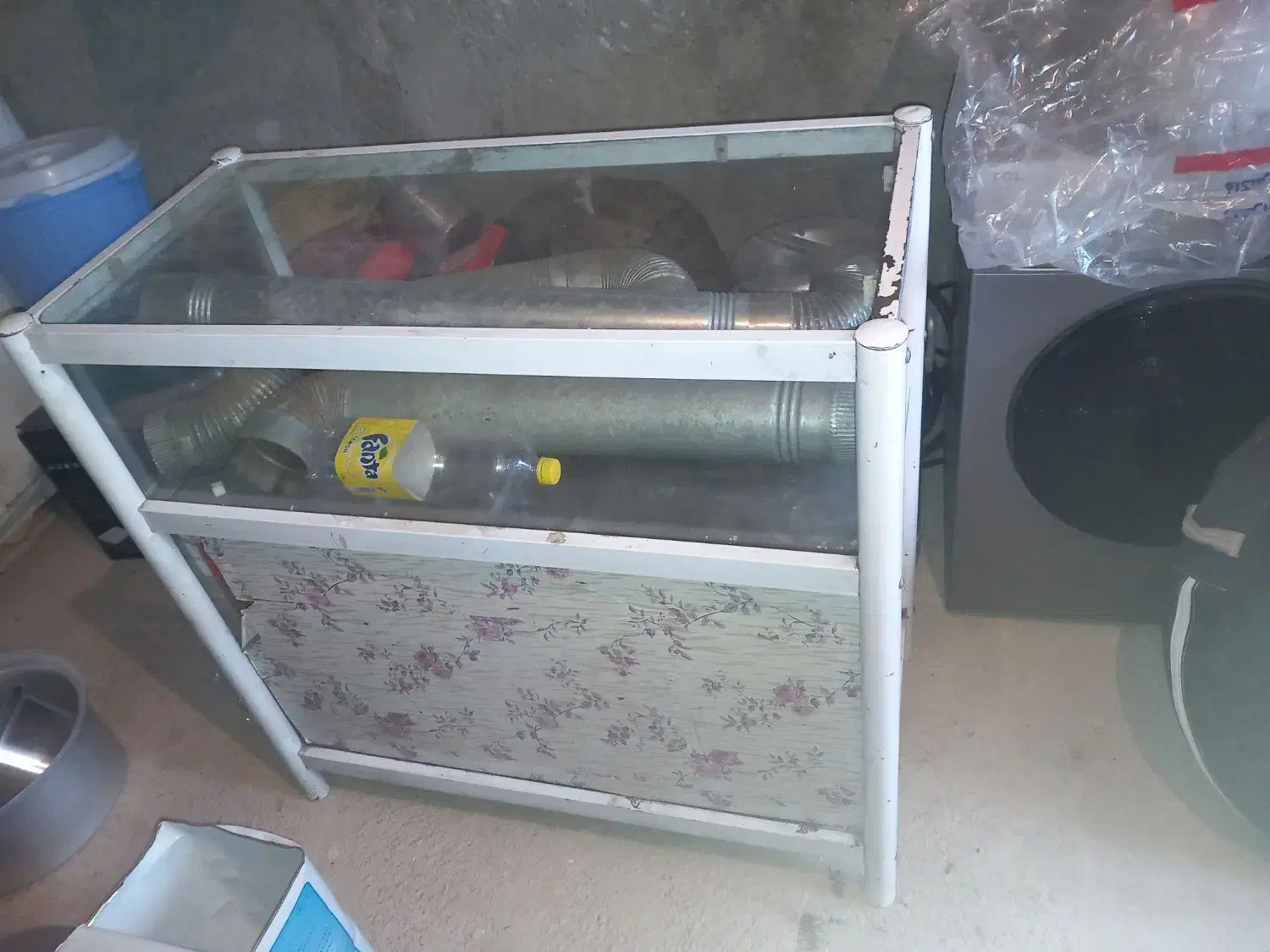 یخچال نیم قیمت ۱۷میلیون ومیز|یخچال و فریزر|باسمنج, |دیوار