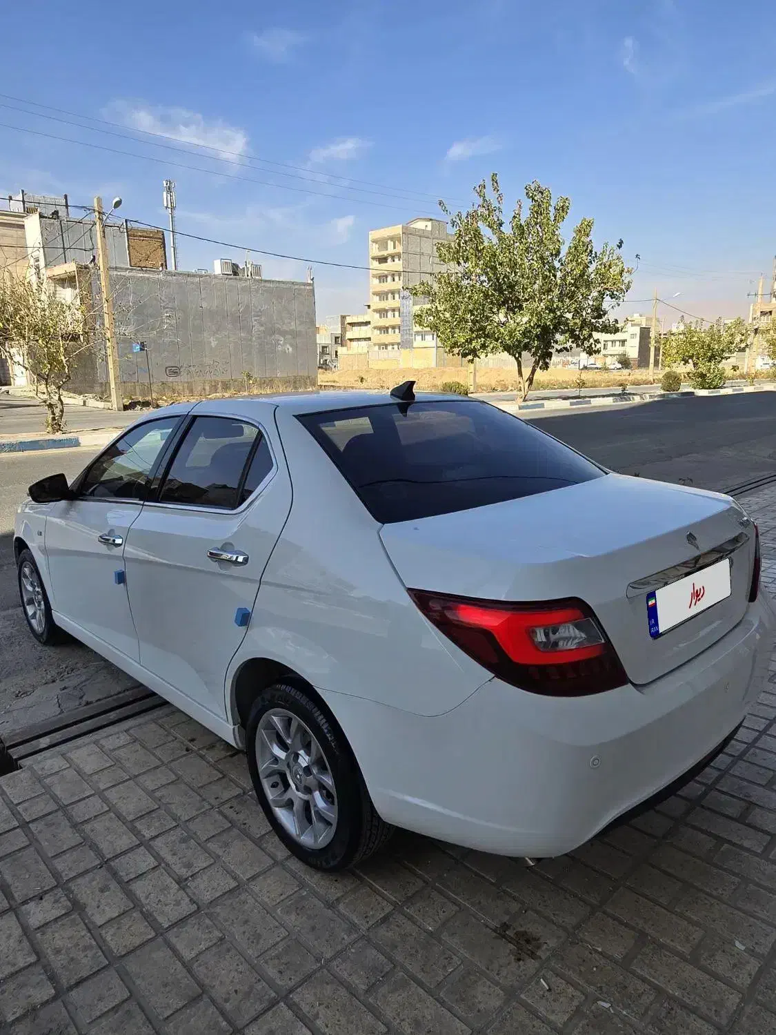 دنا پلاس توربو اتوماتesp ۱۴۰۲ در حد خشک|خودرو سواری و وانت|دورود, |دیوار