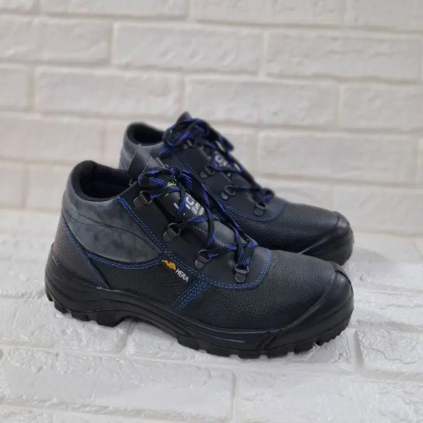 کفش کار ایمنی آهنی و معمولی طبی باکیفیت|کیف، کفش، کمربند|برخوار, |دیوار