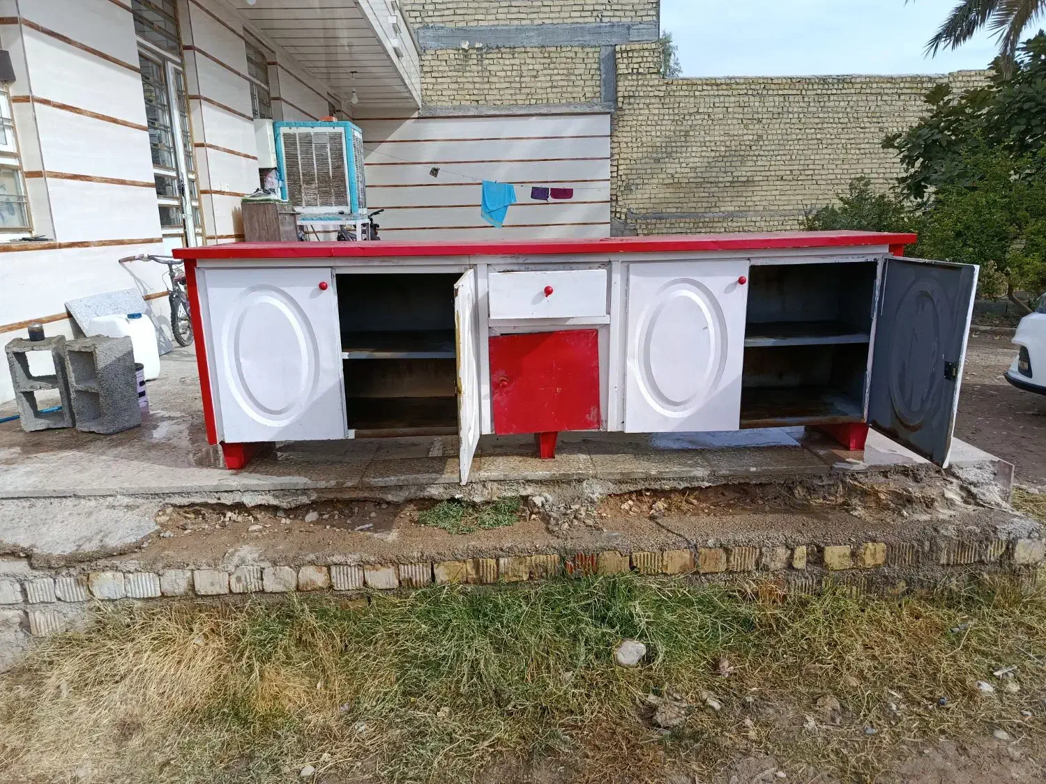 قرمز|صنایع دستی و سایر لوازم تزئینی|شیبکوه (فارس), |دیوار