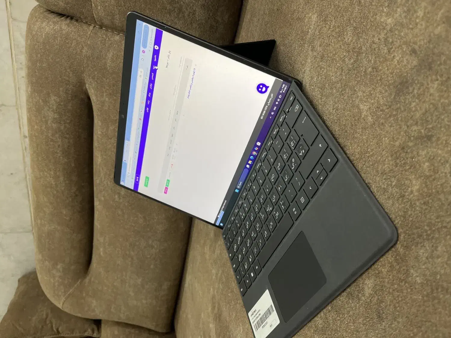 Surface Pro 8 به همراه کیبورد و قلم|رایانه همراه|یزد, |دیوار