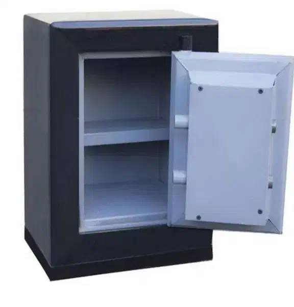 گاوصندوق سلیمی|ابزارآلات|میبد, |دیوار