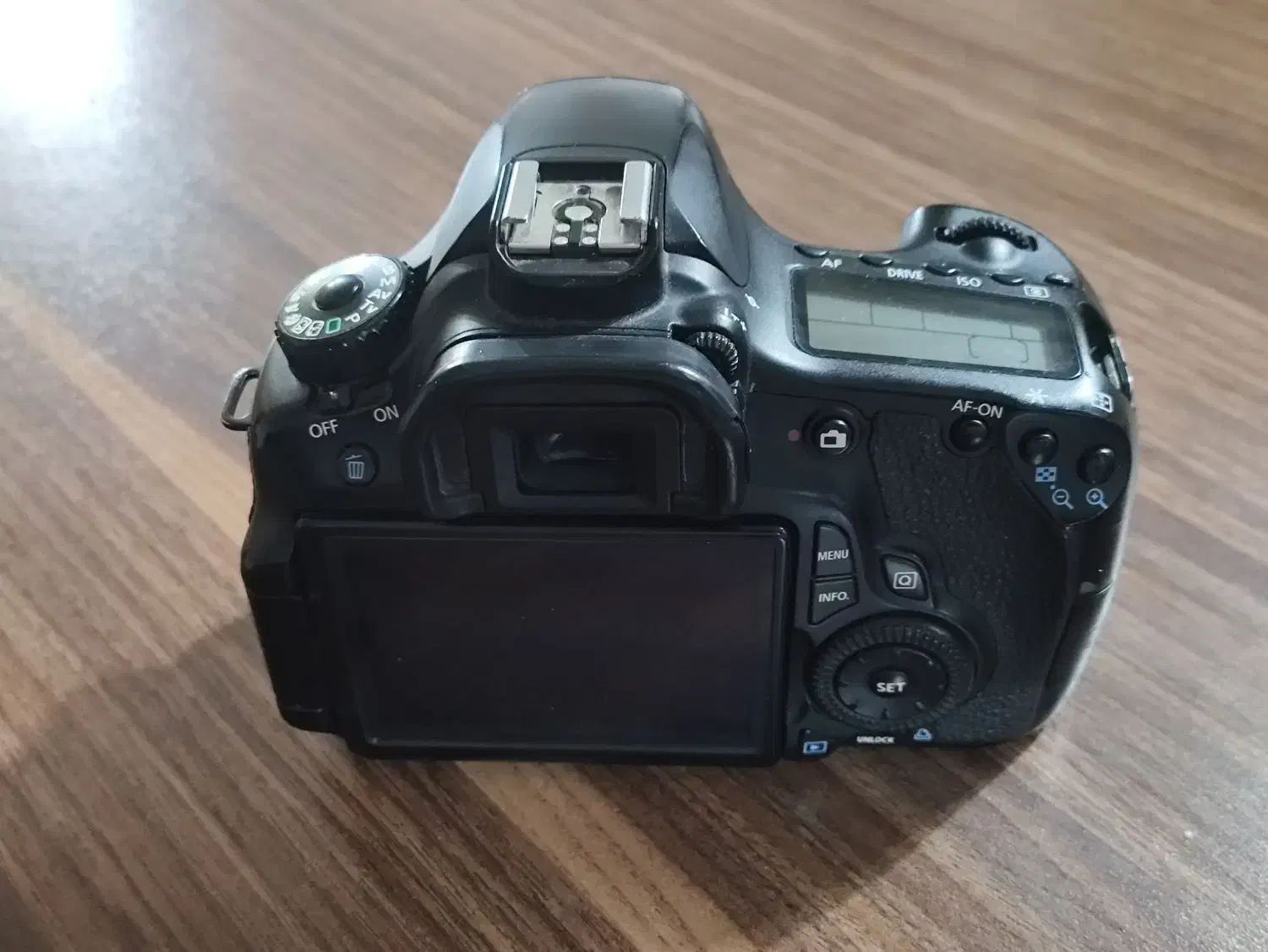 دوربین Canon 60D و Eos M10. Tamron 85 1.8 VC|دوربین عکاسی و فیلم‌برداری|تهران, آجودانیه|دیوار