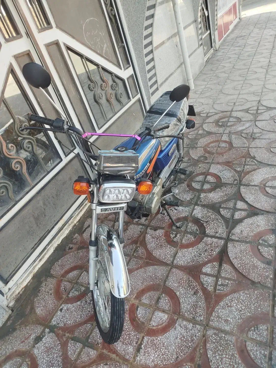 موتورعروسک|موتورسیکلت|الیگودرز, |دیوار