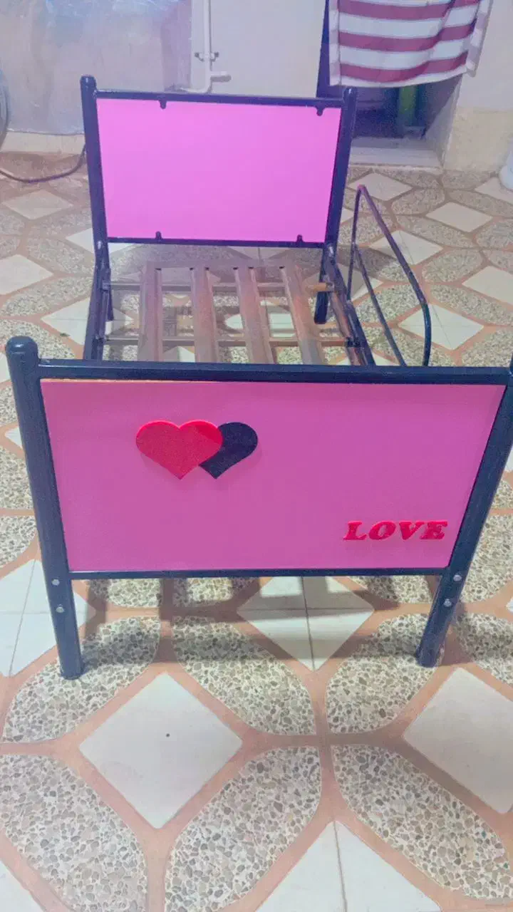 تخت کودک|تخت و سرویس خواب|امیدیه, |دیوار