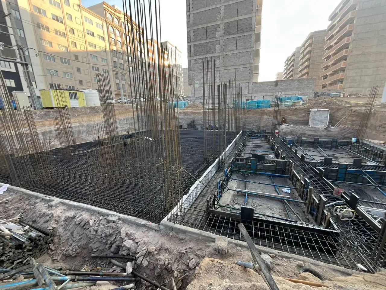 قالبند و آرماتور بند|استخدام معماری، عمران و ساختمانی|تبریز, |دیوار