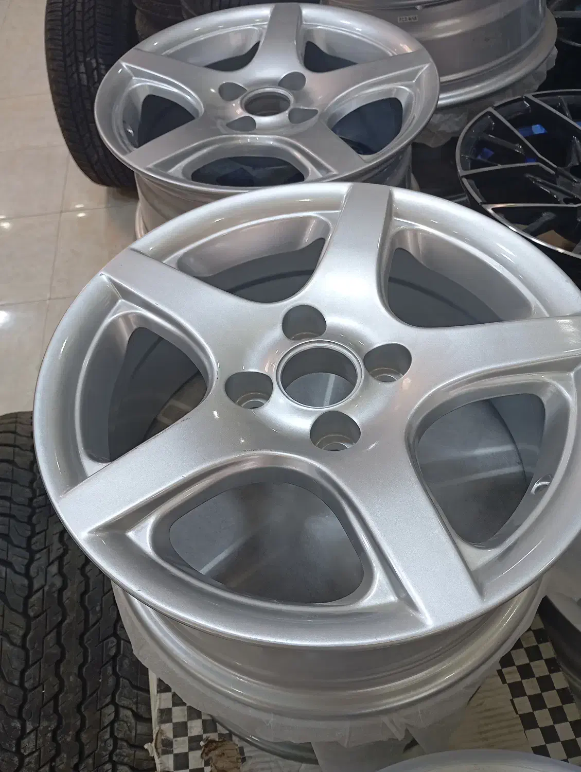 رینگ خرچنگی و پنج پر خارجی نوو صفر|قطعات یدکی و لوازم جانبی|قشم, |دیوار