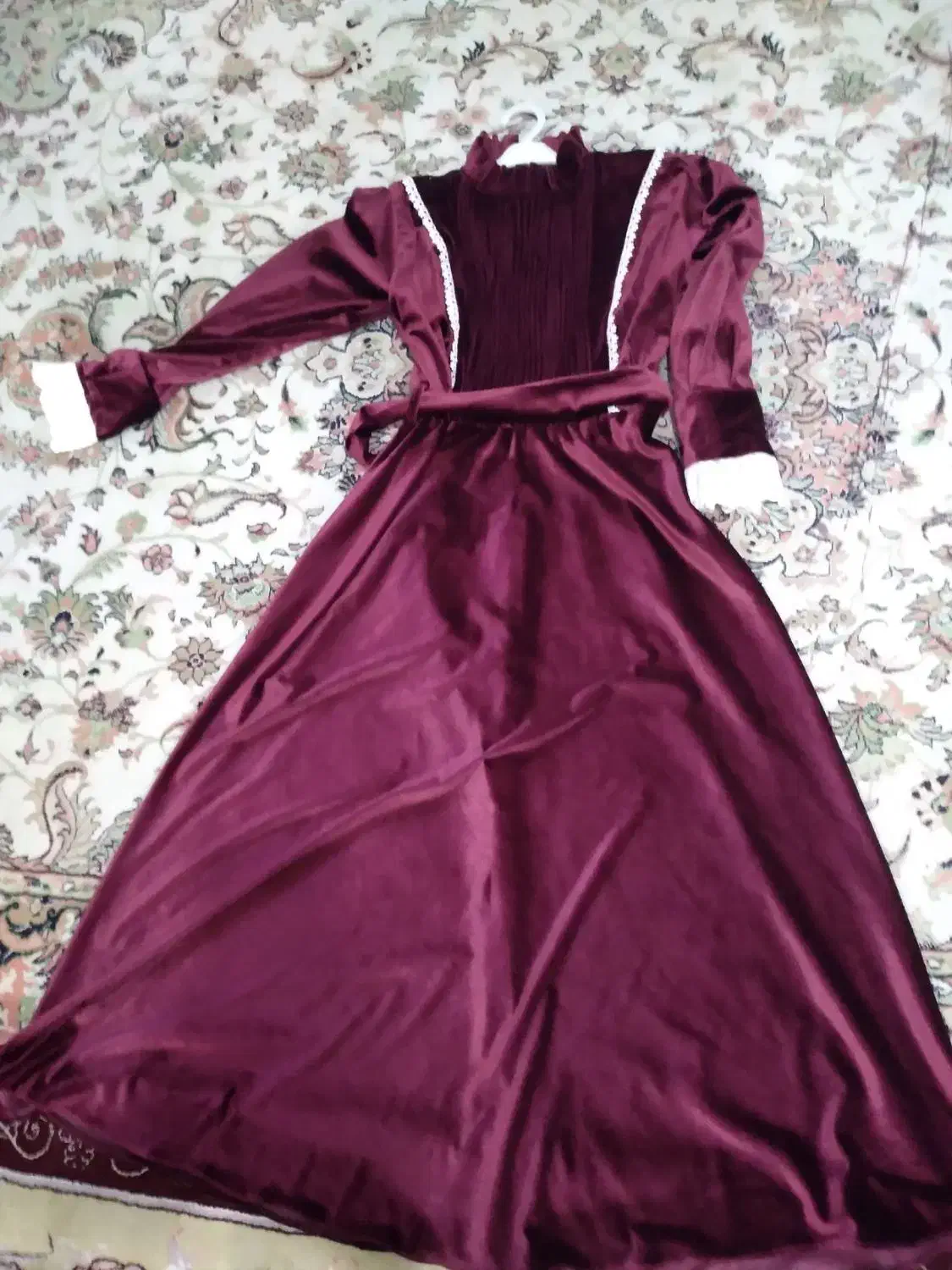 لباس|لباس|نیشابور, خط کاشمر|دیوار