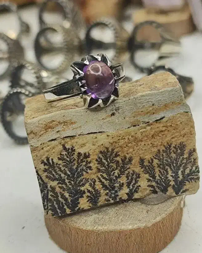 انگشتر امیتیست افریقایی کد ۱۴۹۰ اماتیس|جواهرات|اصفهان, شیخ اشراق|دیوار