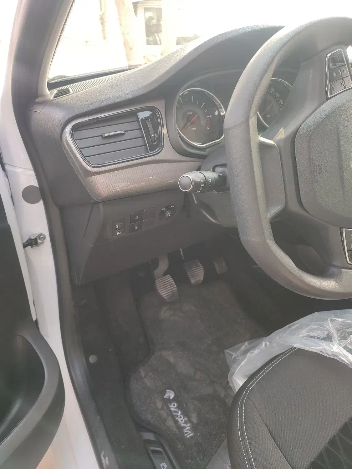 تاراV1 خشک|خودرو سواری و وانت|ارومیه, |دیوار